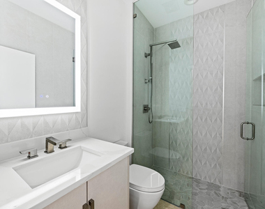 2480 Nw 66th Drive - Photo Thumbnail 7