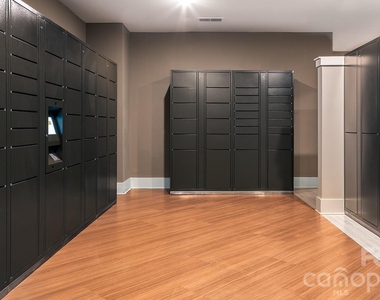 5350 Pinehurst Park Drive - Photo Thumbnail 16