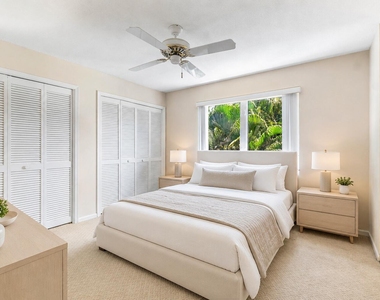 4440 Woodfield Boulevard - Photo Thumbnail 16