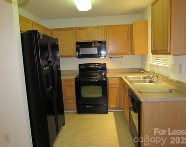 167 Portstown Way - Photo Thumbnail 3