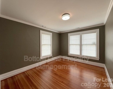 613 S York Street - Photo Thumbnail 19