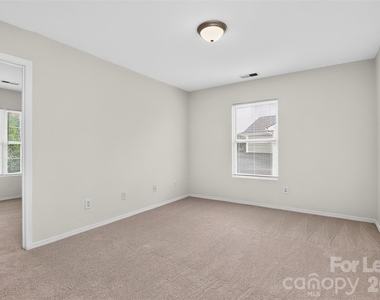 9107 Newfield Street - Photo Thumbnail 17