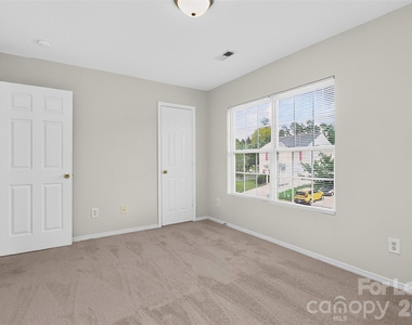 9107 Newfield Street - Photo Thumbnail 20