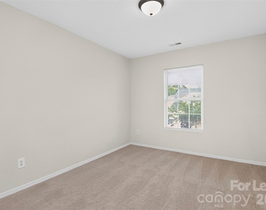9107 Newfield Street - Photo Thumbnail 28