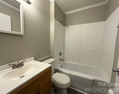 97 Corban Avenue Se - Photo Thumbnail 5