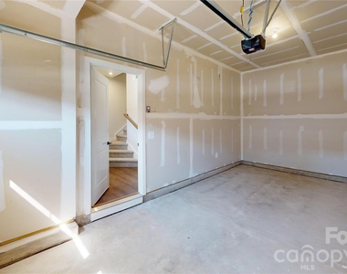 9542 Teamwork Street - Photo Thumbnail 22