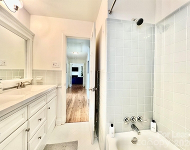 2931 Belmeade Drive - Photo Thumbnail 19