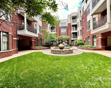 2810 Selwyn Avenue - Photo Thumbnail 5