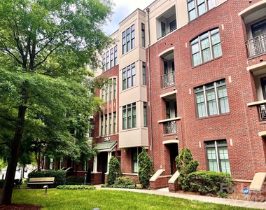 2810 Selwyn Avenue - Photo Thumbnail 1