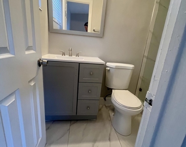 3765 Ne 18th Avenue - Photo Thumbnail 9