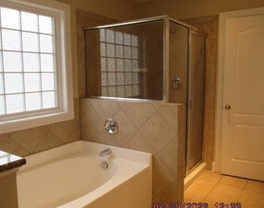 10312 Provand Court - Photo Thumbnail 16
