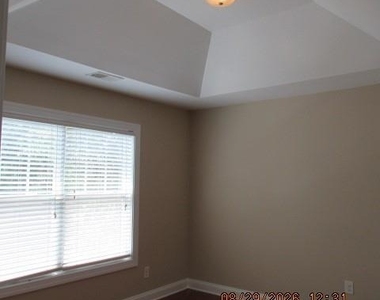 10312 Provand Court - Photo Thumbnail 9