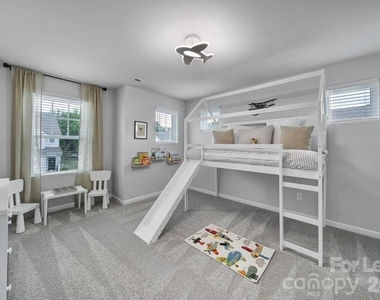 517 Stephen Foster Way - Photo Thumbnail 19
