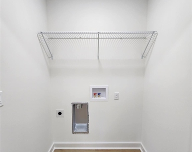 1300 Rainbow Drive - Photo Thumbnail 6