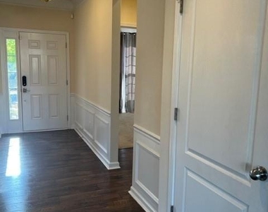 10413 Honeyfur Court - Photo Thumbnail 12