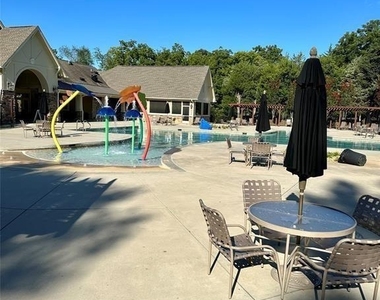 10413 Honeyfur Court - Photo Thumbnail 24