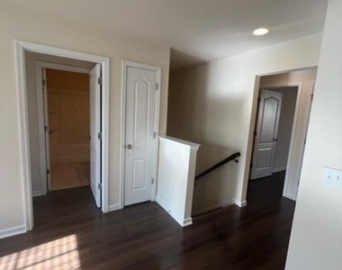 10413 Honeyfur Court - Photo Thumbnail 17