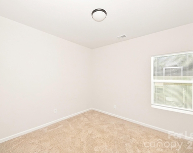 1109 Goldsboro Avenue - Photo Thumbnail 9