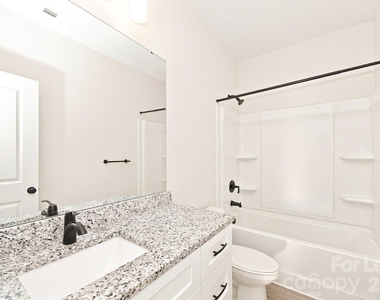 1109 Goldsboro Avenue - Photo Thumbnail 12