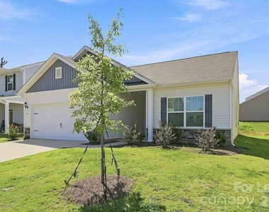 124 Lightning Drive - Photo Thumbnail 1