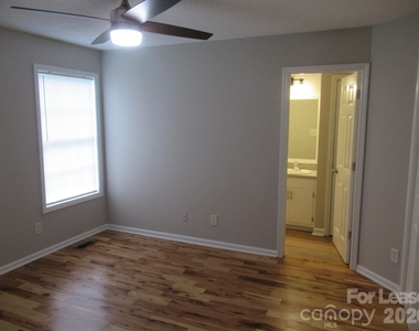 822 Horseshoe Lake Road - Photo Thumbnail 8