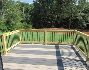 822 Horseshoe Lake Road - Photo Thumbnail 16