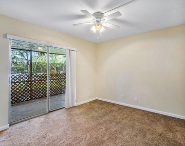 6559 Chasewood Drive - Photo Thumbnail 4