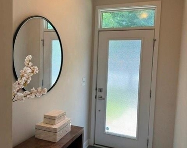 428 W Tremont Avenue - Photo Thumbnail 1