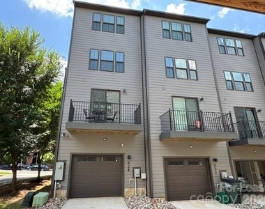 428 W Tremont Avenue - Photo Thumbnail 36