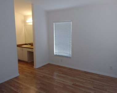 3036 6th Avenue Se - Photo Thumbnail 11