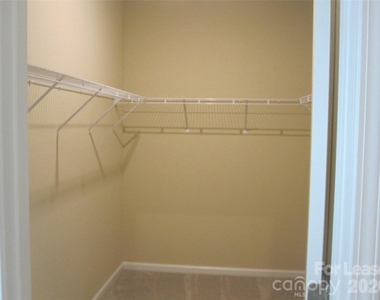 2029 Lanza Drive - Photo Thumbnail 4