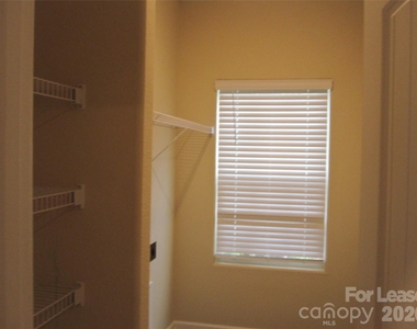 2029 Lanza Drive - Photo Thumbnail 7