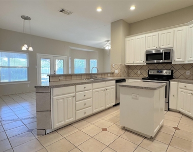 6415 Redstone Drive - Photo Thumbnail 6