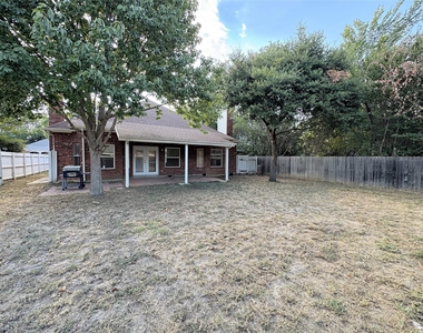 6415 Redstone Drive - Photo Thumbnail 18