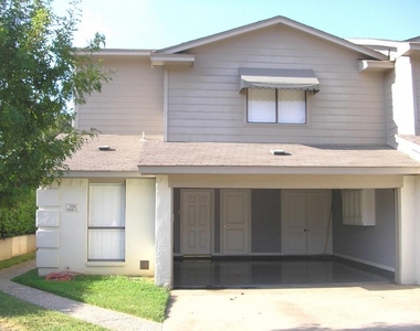 224 Wayside Court - Photo Thumbnail 17
