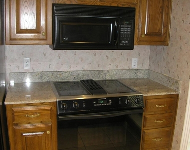 224 Wayside Court - Photo Thumbnail 5