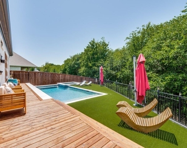 4508 Lakota Trail - Photo Thumbnail 18