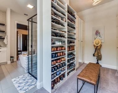 4508 Lakota Trail - Photo Thumbnail 20