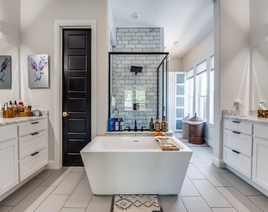 4508 Lakota Trail - Photo Thumbnail 1