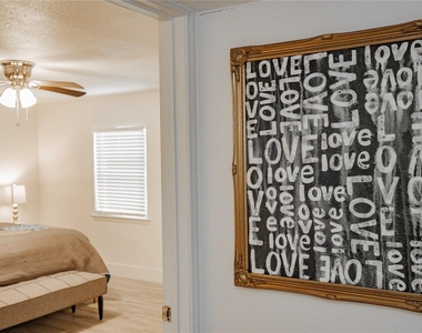 347 Quail Creek Circle - Photo Thumbnail 23