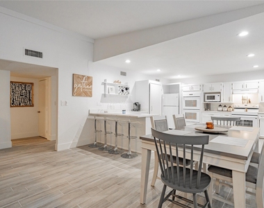 347 Quail Creek Circle - Photo Thumbnail 9
