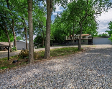 347 Quail Creek Circle - Photo Thumbnail 26