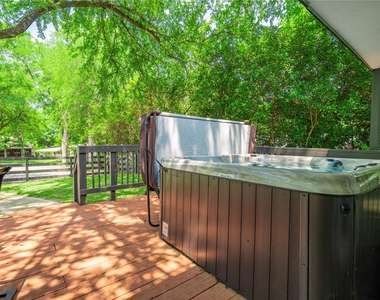 347 Quail Creek Circle - Photo Thumbnail 4