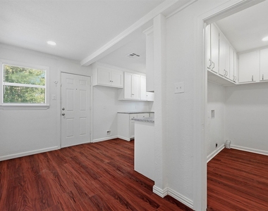 13 Macarthur Drive - Photo Thumbnail 7