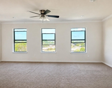 2361 Novin Drive - Photo Thumbnail 17
