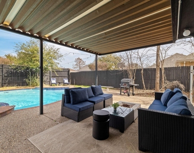 1301 N Trail Drive - Photo Thumbnail 37