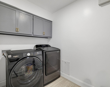 1301 N Trail Drive - Photo Thumbnail 32