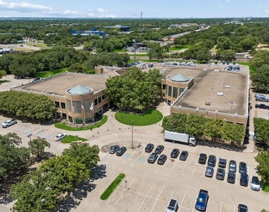 431 W Pioneer Drive - Photo Thumbnail 31