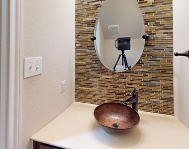 8300 Blue Periwinkle Lane - Photo Thumbnail 23