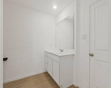 1016 Cortijo Way - Photo Thumbnail 14